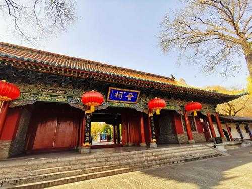 人民網(wǎng)報(bào)道晉祠入選全國十佳文化遺產(chǎn)旅游案例